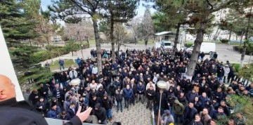 Bursa ve Kütahya'daki işçiler eyleme geçti