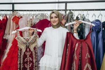 Bursalı modacı Özlem Değirmen,  Fashion Week Türkiye'ye hazırlanıyor