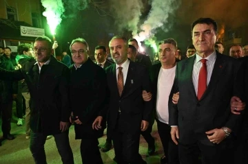 Büyükşehir Belediye Başkan Aktaş: “Nilüfer’de kaç kulübe tesis yaptın”