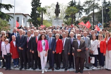 CHP Bursa Ata'nın huzurunda
