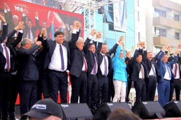 CHP Genel Başkanı Özel Muğla adaylarını tanıttı
