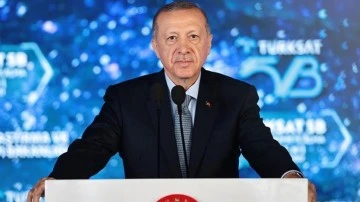Cumhurbaşkanı Erdoğan'dan milli imkanlarla üretilen ilk gözlem uydusu paylaşımı 