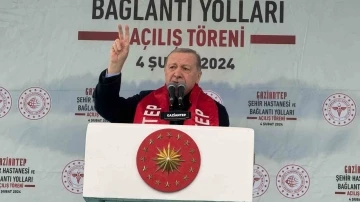 Cumhurbaşkanı Erdoğan: “Deprem şehirlerimizi tamamen ayağa kaldırana kadar dinlenmeyeceğiz”
