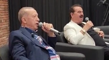Erdoğan Şanlıurfa'da Tatlıses ile birlikte türkü söyledi