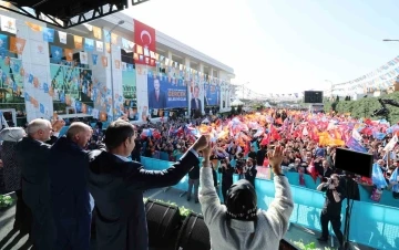 Cumhurbaşkanı Erdoğan: "Vaatleri unutacak değil, verdiği sözü tutacak başkanları seçeceğiz"
