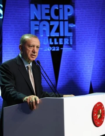 Cumhurbaşkanı Erdoğan: “Türkiye Yüzyılı ile milletimizin önüne yeni bir vizyon koyarken üstadın da hayalini hayata geçiriyoruz”
