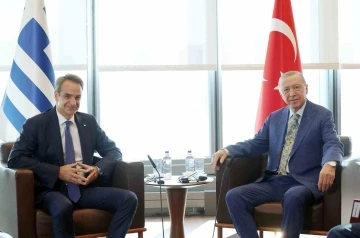 Cumhurbaşkanı Erdoğan, Yunanistan Başbakanı Miçotakis’i kabul etti
