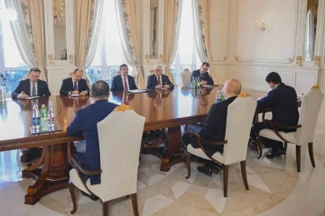 Cumhurbaşkanı Yardımcısı Yılmaz, Azerbaycan Cumhurbaşkanı Aliyev ile görüştü
