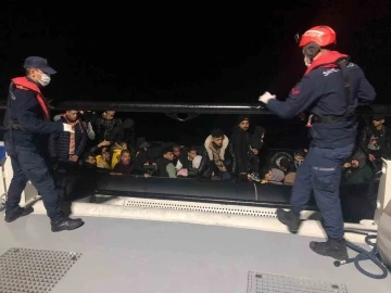33 düzensiz göçmen kurtarıldı