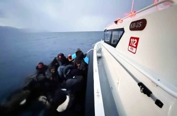 Datça’da 35 düzensiz göçmen kurtarıldı
