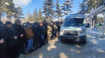 Depremde hayatını kaybeden 8 kişi Konya’da defnedildi
