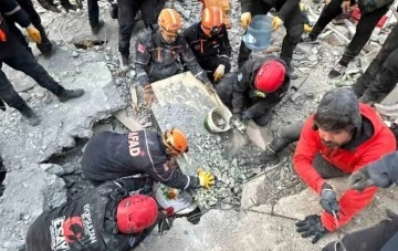 Hatay'da depremin 62. saatinde kurtarıldı