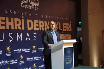 Dışişleri Bakanı Çavuşoğlu: &quot;Bugün adayım diye çıkan bazı kişiler ’YPG terör örgütü değildir’ diyor”
