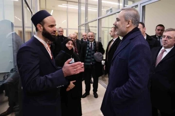 Dışişleri Bakanı Fidan, Arnavutluk’ta Namazgah Camii’ni ziyaret etti
