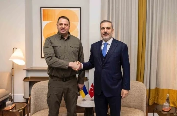 Dışişleri Bakanı Fidan, Ukrayna Devlet Başkanlığı Ofisi Başkanı Yermak ile görüştü
