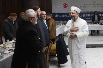 Başkan Erbaş, Tokat'ta Kur'an kurslarını ziyaret etti