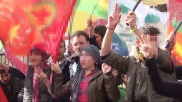 Diyarbakır’da Ezidilerin yaşadığı kampta eğitim veren 3 terörist farklı şehirlerde yakalandı
