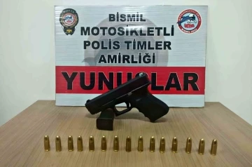 Diyarbakır’da ‘huzur’ uygulamalarında 15 tutuklama
