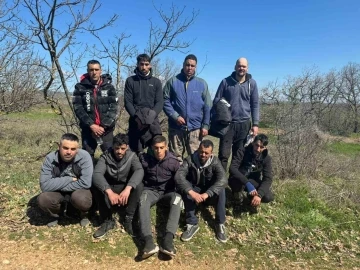 Edirne’de 9 kaçak göçmen yakalandı
