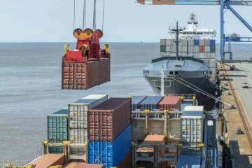 Ege Bölgesinin ihracatının ithalatını karşılama oranı yüzde 203’e ulaştı
