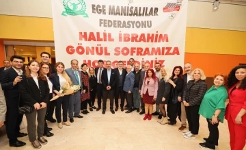 Ege Manisalılar Federasyonundan İzmir’de 2 bin kişilik iftar sofrası
