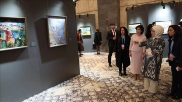 Emine Erdoğan, Semerkant'ta Özbekistan'ın Renkleri Sergisi'ni ziyaret etti
