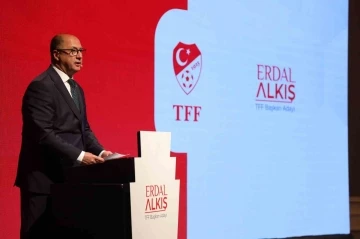 “Türk futbolunu daha yükseklere taşıyacak bir lider olmaya adayım”
