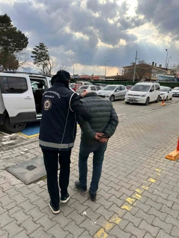 Erzincan’da göçmen kaçakçılığı suçundan1 kişi tutuklandı
