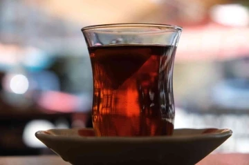 Erzincan’da kafelerde çay içmek lüks oldu; 1 bardak çay 10 lira
