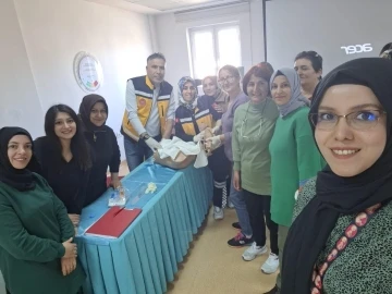 Erzincan’da sağlık çalışanlarına “Personel Destek Uyum Eğitimi” verildi
