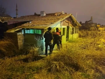 Erzincan polisinden uyuşturucu denetimi
