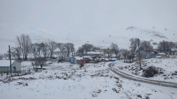 Erzurum’a kış geri geldi
