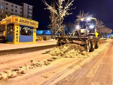 Erzurum’da 164 köyü kapalı, termometreler -13’ü gösterdi
