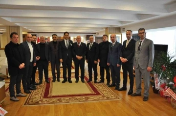 Erzurum Ticaret Borsası yönetiminden Başkan Sekmen’e ziyaret
