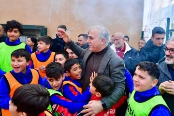 Fatih Belediye Başkanı Turan: “Fatih’te çocukları kötü alışkanlıklardan koruyan en önemli şey spor”

