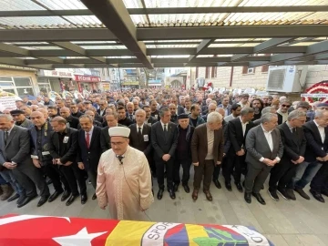 Fenerbahçe’nin 32. başkanı Tahsin Kaya memleketinde toprağa verildi
