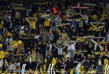 Dostluk maçında Fenerbahçe 3- Rayo Vallecano 1