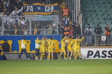 Fenerbahçe, Rizespor’a karşı son 10 maçı kazandı
