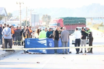 Fethiye’de otomobil motosikletle çarpıştı: 2 ölü, 1 yaralı
