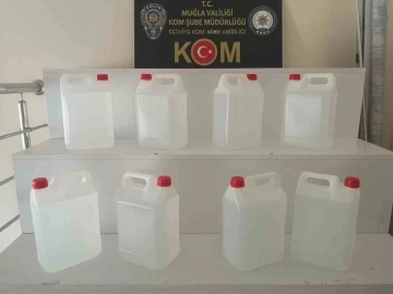 Fethiye’de polis ekipleri 140 litre etil alkol ele geçirildi