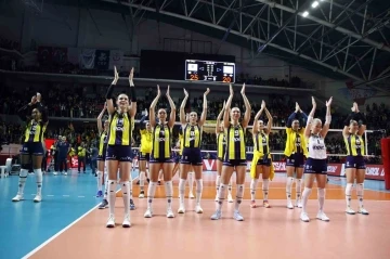File derbisi Fenerbahçe Opet’in