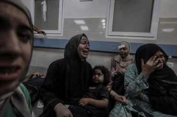 Filistin Sağlık Bakanlığı, İsrail'in hastane saldırısındaki ölü sayısını güncelledi
