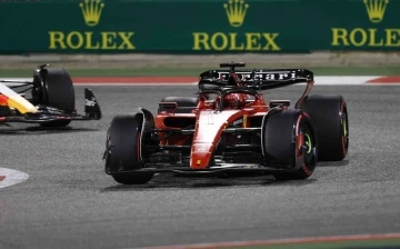 Formula 1’de sezonun ilk yarışında ipi Verstappen göğüsledi