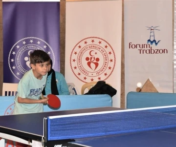 Forum Trabzon masa tenisi turnuvasına ev sahipliği yaptı
