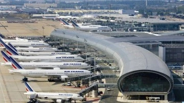 Fransa'da saldırı tehdidi: 6 havaalanı tahliye edildi