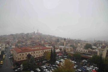 Gaziantep’te sis etkisini sürdürüyor
