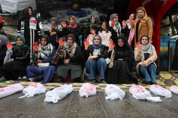 Gazze’deki anneler için oturdular

