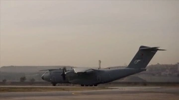 Gazze için yardım malzemeleri taşıyan 2 uçak daha Mısır'a hareket etti