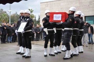 Görev başında hayatını kaybeden polis memurunun cenazesi törenle Hatay’a uğurlandı
