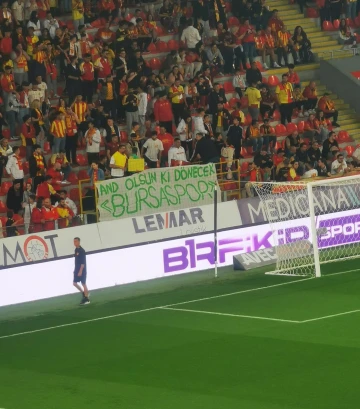 Göztepe Tribünü'nden Bursaspor'a destek !